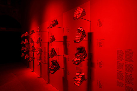 Chilean-pavilion-Venice-Architecture-Biennale-2014_dezeen_468_3.jpg