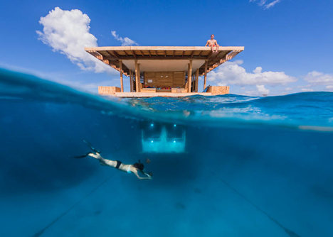 Underwater-Room-at-The-Manta-Resort_dezeen_8.jpg