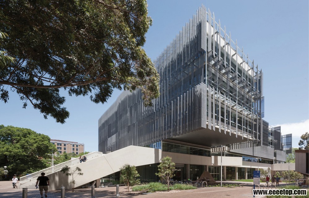 553824e5e58ece9fb6000062_melbourne-school-of-design-university-of-melbourne-john.jpg