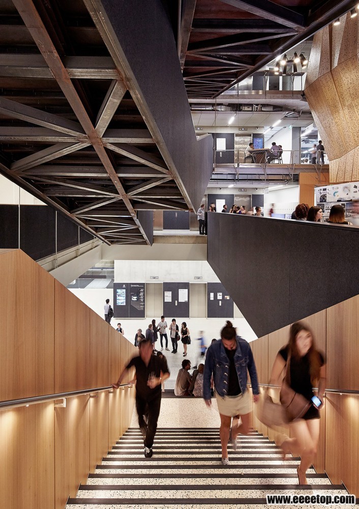 55382297e58ece9fb6000056_melbourne-school-of-design-university-of-melbourne-john.jpg