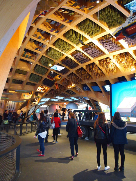 French-pavilion-at-Milan-Expo-2015-photo-Amy-Frearson_dezeen_468_3.jpg