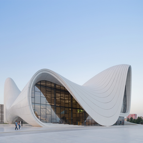 Heydar-Aliyev-Center.jpg